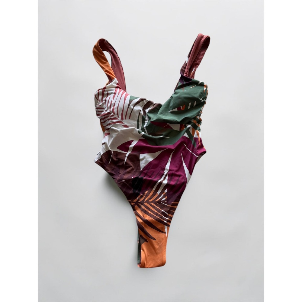Vitamin A Sustainable Tropical Palm Print One Piece Swimsuit High Cut Small